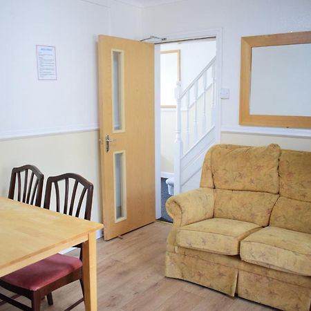 House Stay In Bangor North Wales エクステリア 写真