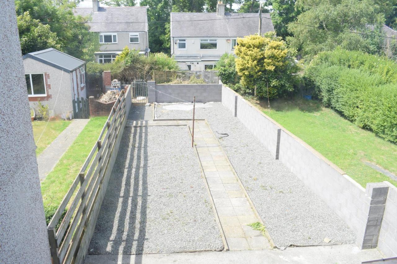 House Stay In Bangor North Wales エクステリア 写真