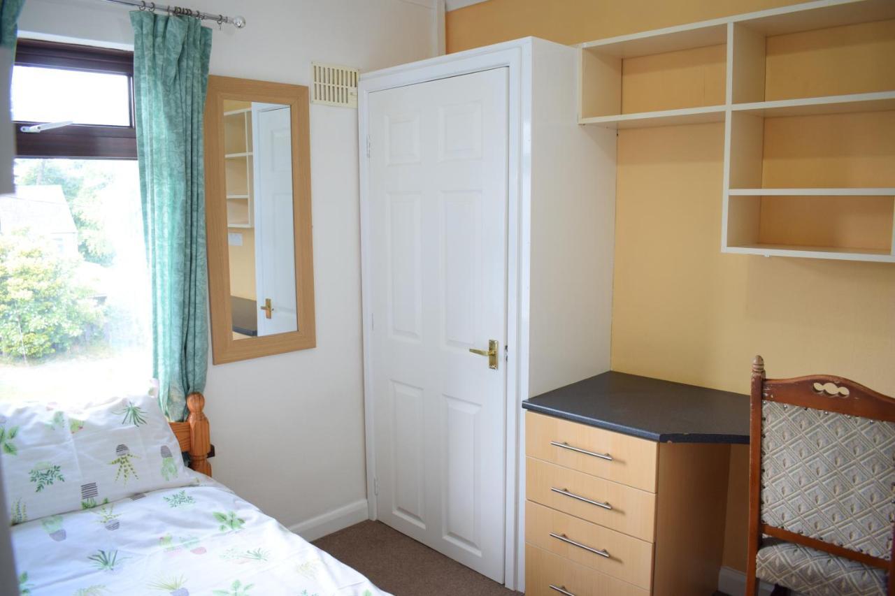 House Stay In Bangor North Wales エクステリア 写真